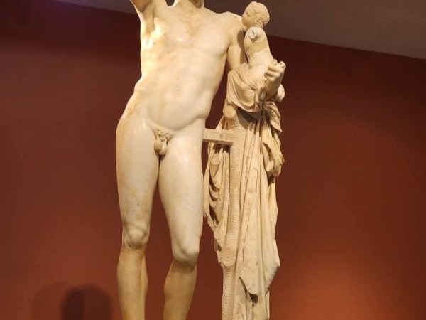 הרמס של פראקסיטלס